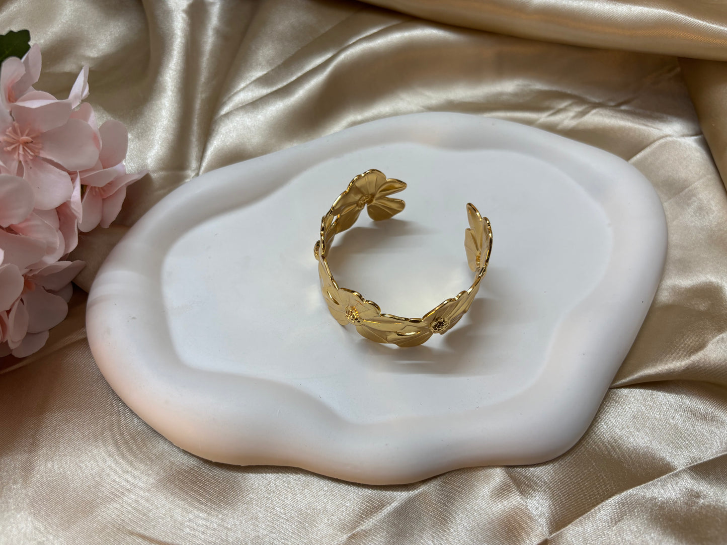 Ailaura Bloom Statement Cuff