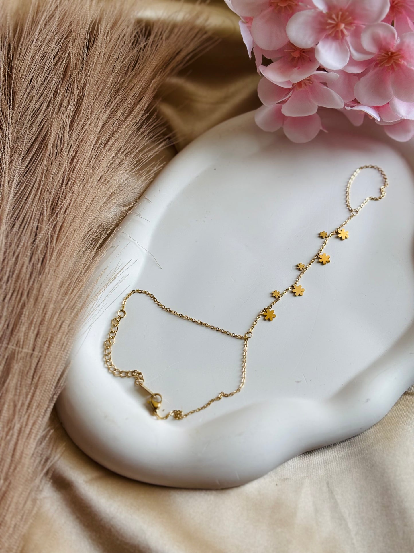 AIlaura Floral Charm Mehandi Hand Chain