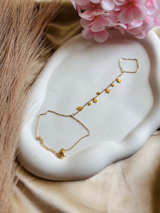 AIlaura Drop Charm Mehandi Hand Chain