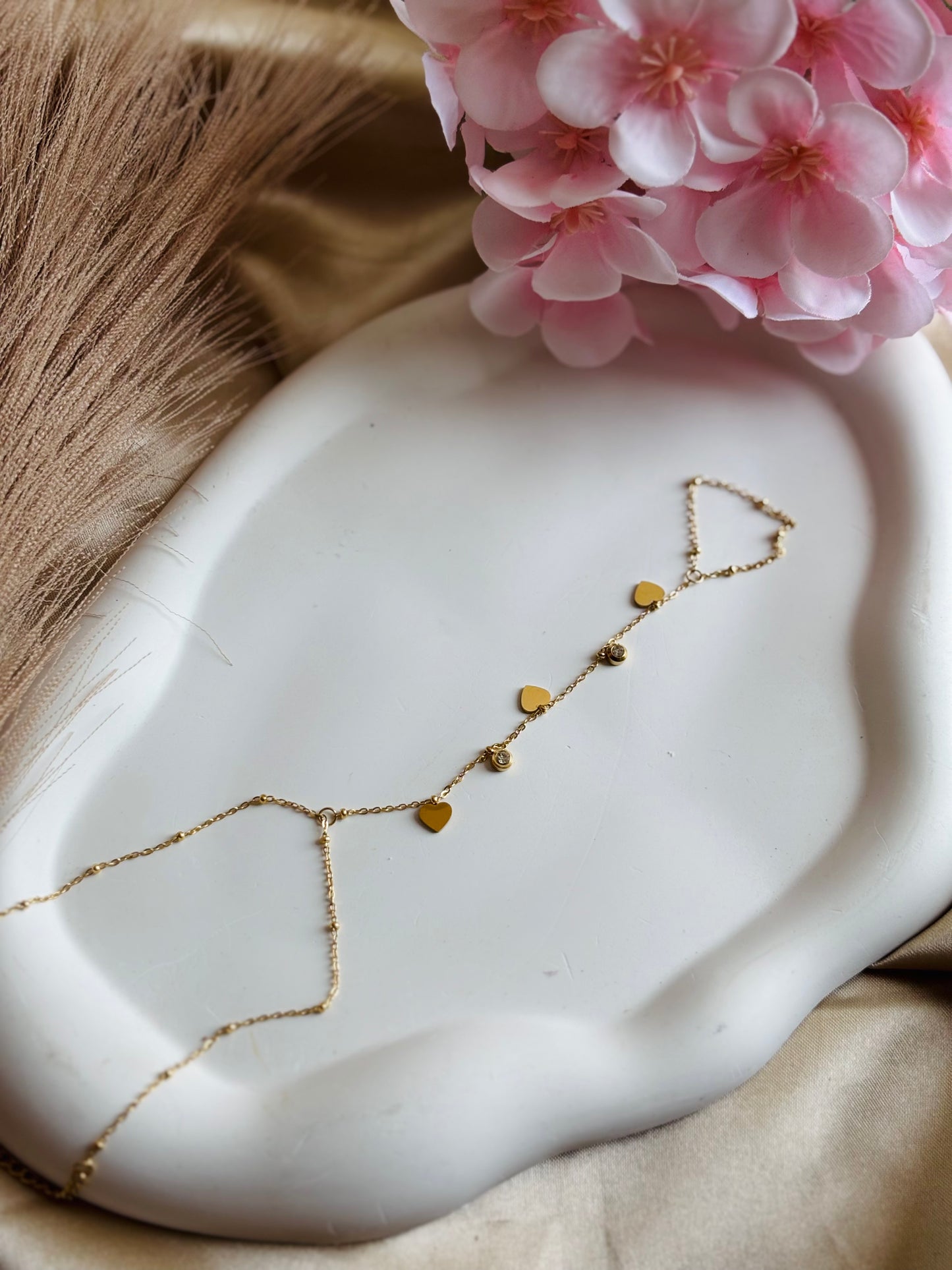 AIlaura Heart Charm Mehandi Hand Chain