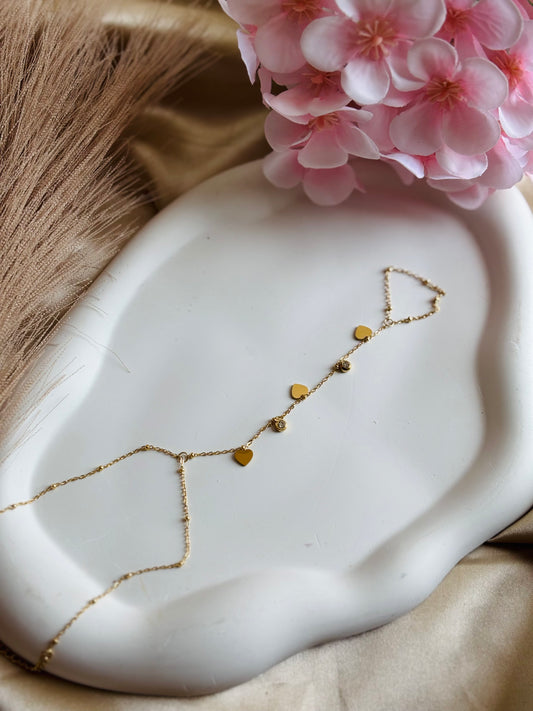 AIlaura Heart Charm Mehandi Hand Chain