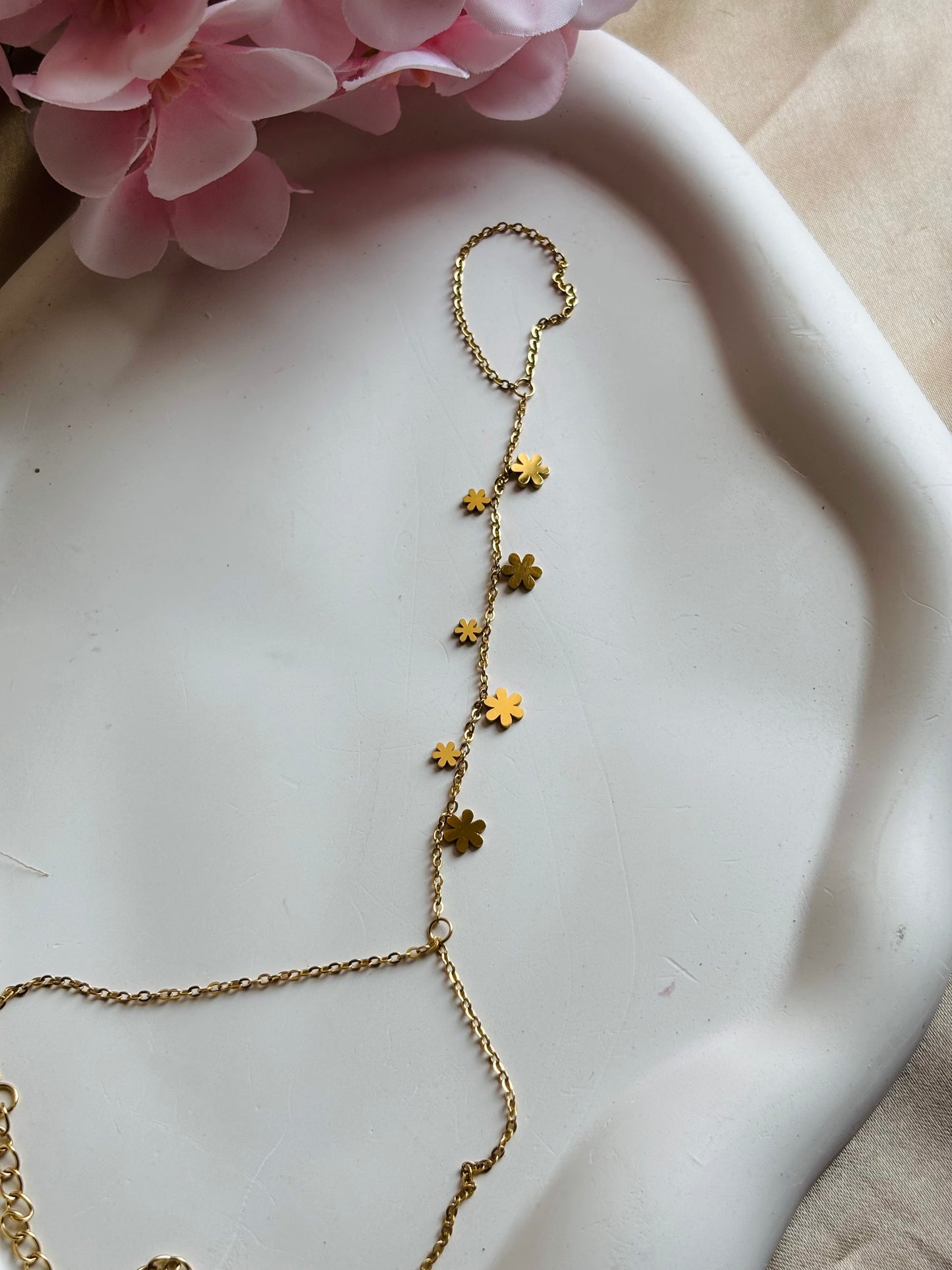 AIlaura Floral Charm Mehandi Hand Chain