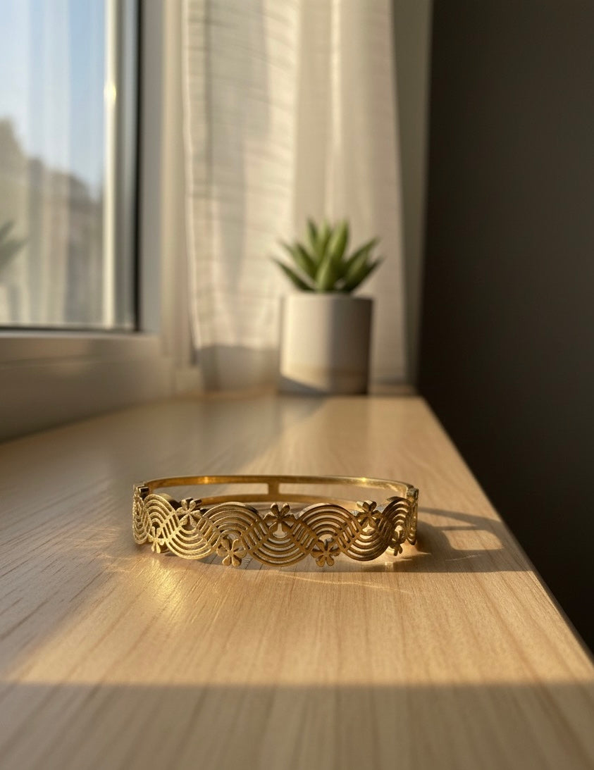 Ailaura Elan Cutwork Bangle- Adjustable
