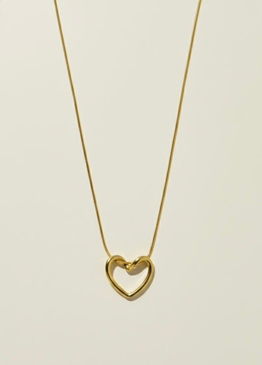 Ailaura double loop Heartline Chain