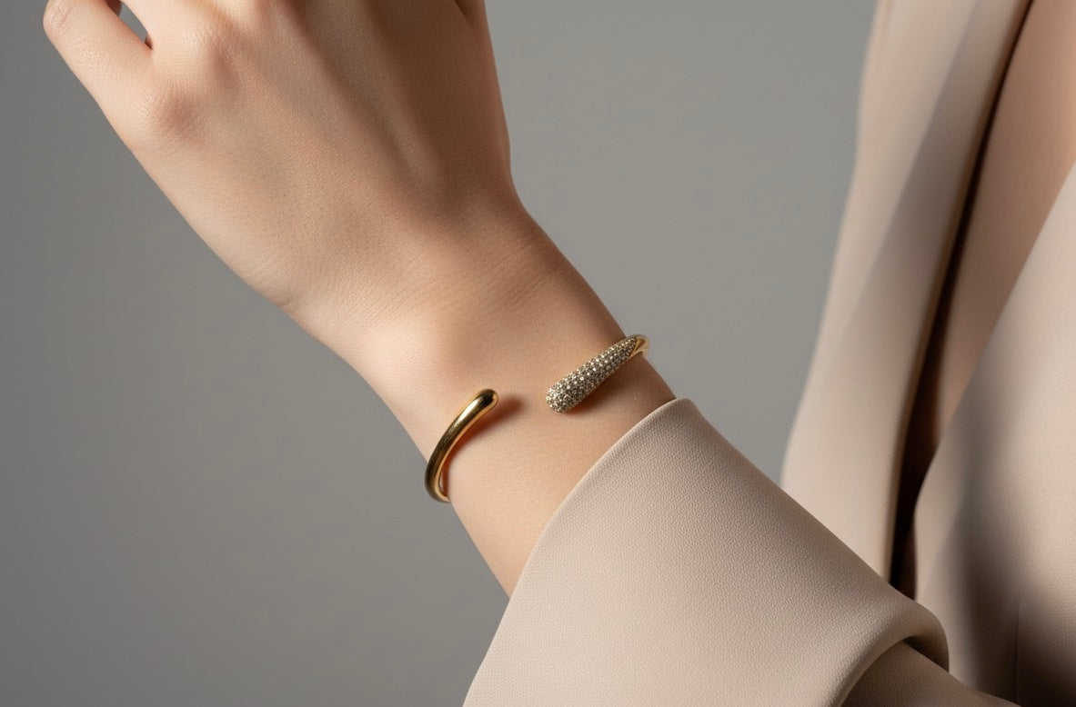 Ailaura Solis Curve Bangle- Adjustable