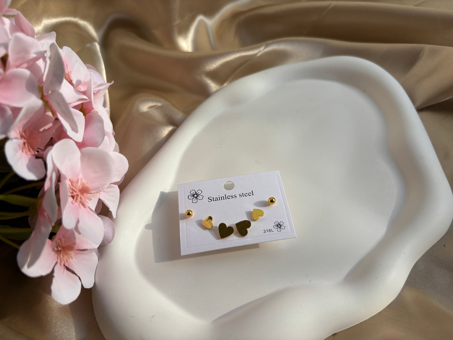 Ailaura Heart Stud Set (Set of 3 Pairs)