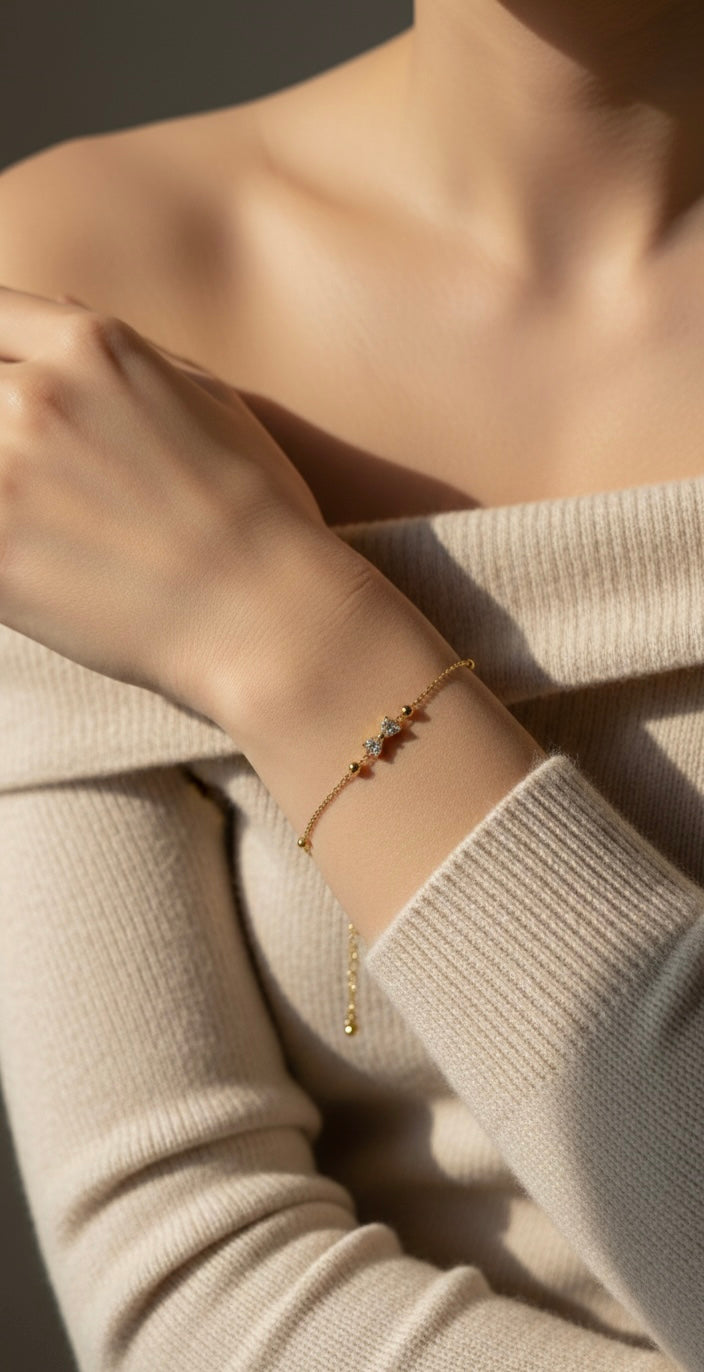 Ailaura Bow Charm Bracelet