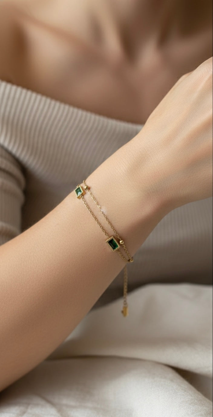 Ailaura Emerald Link Bracelet