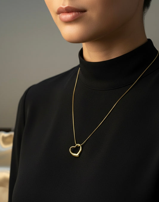 Ailaura single loop Heart Necklace