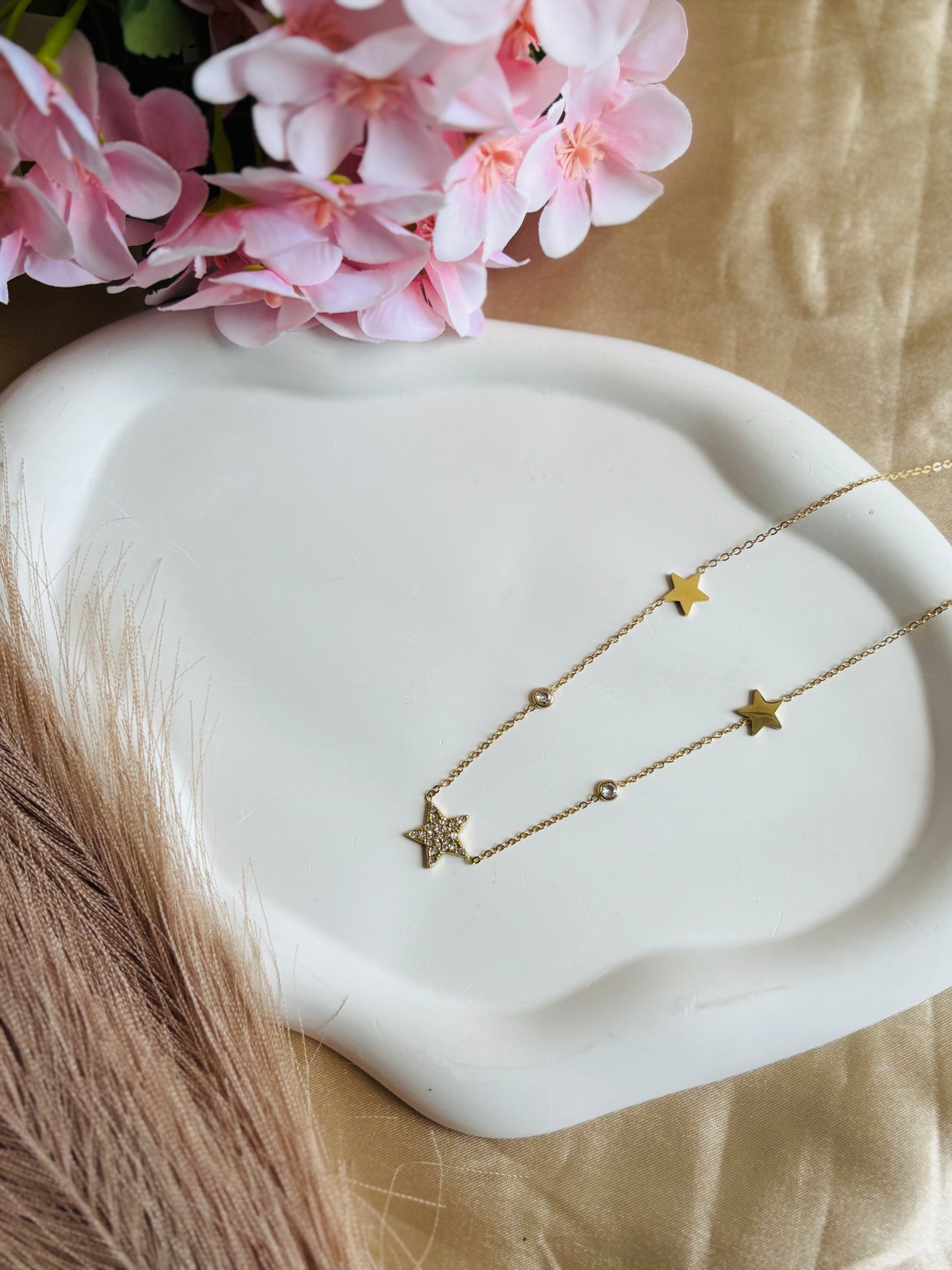 AIlaura Star Shine Necklace