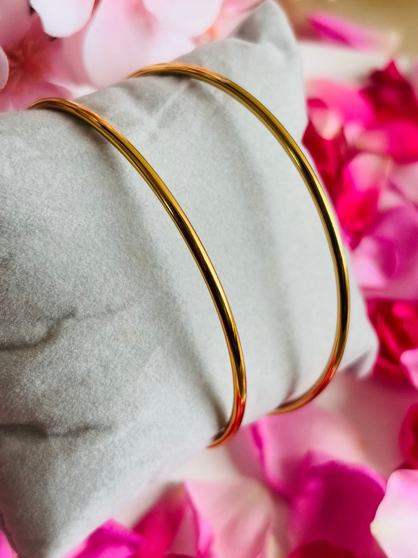 AIlaura Classic Slim Gold Bangle (Pair)