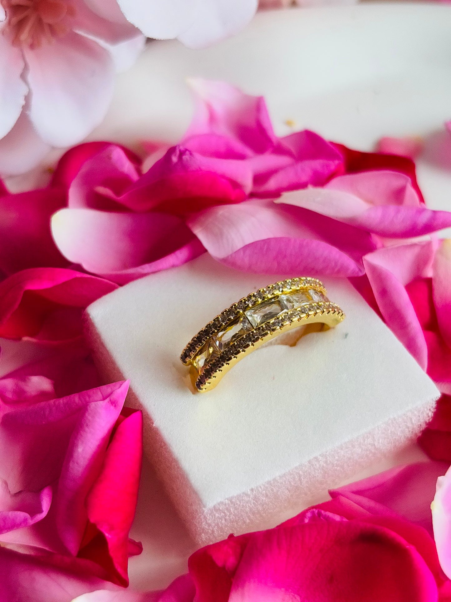 AIlaura Stone Line Adjustable Ring