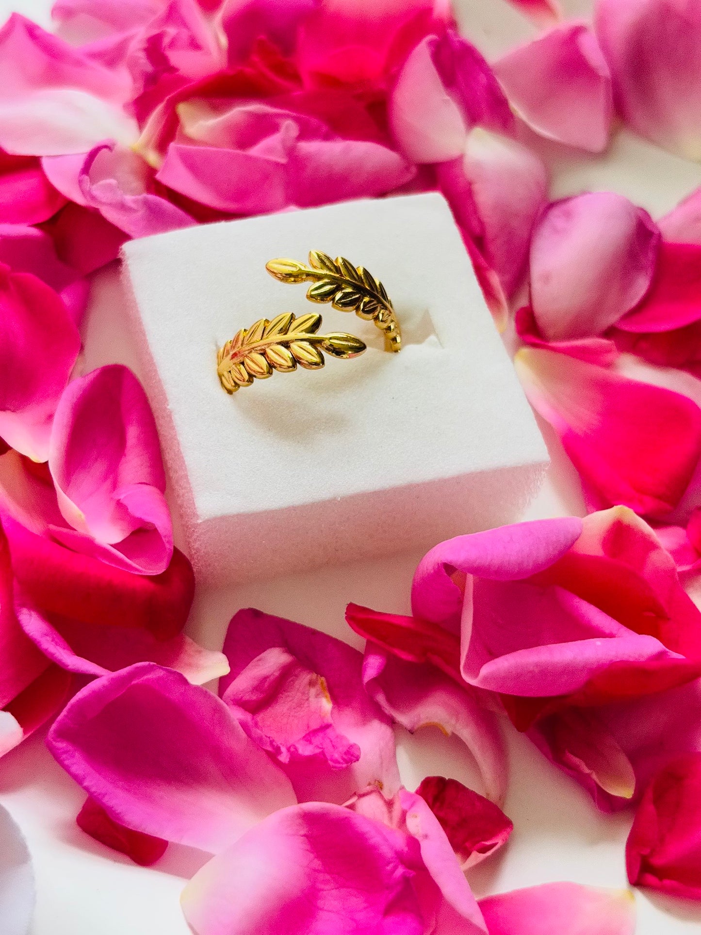 AIlaura Double Leaf Adjustable Ring