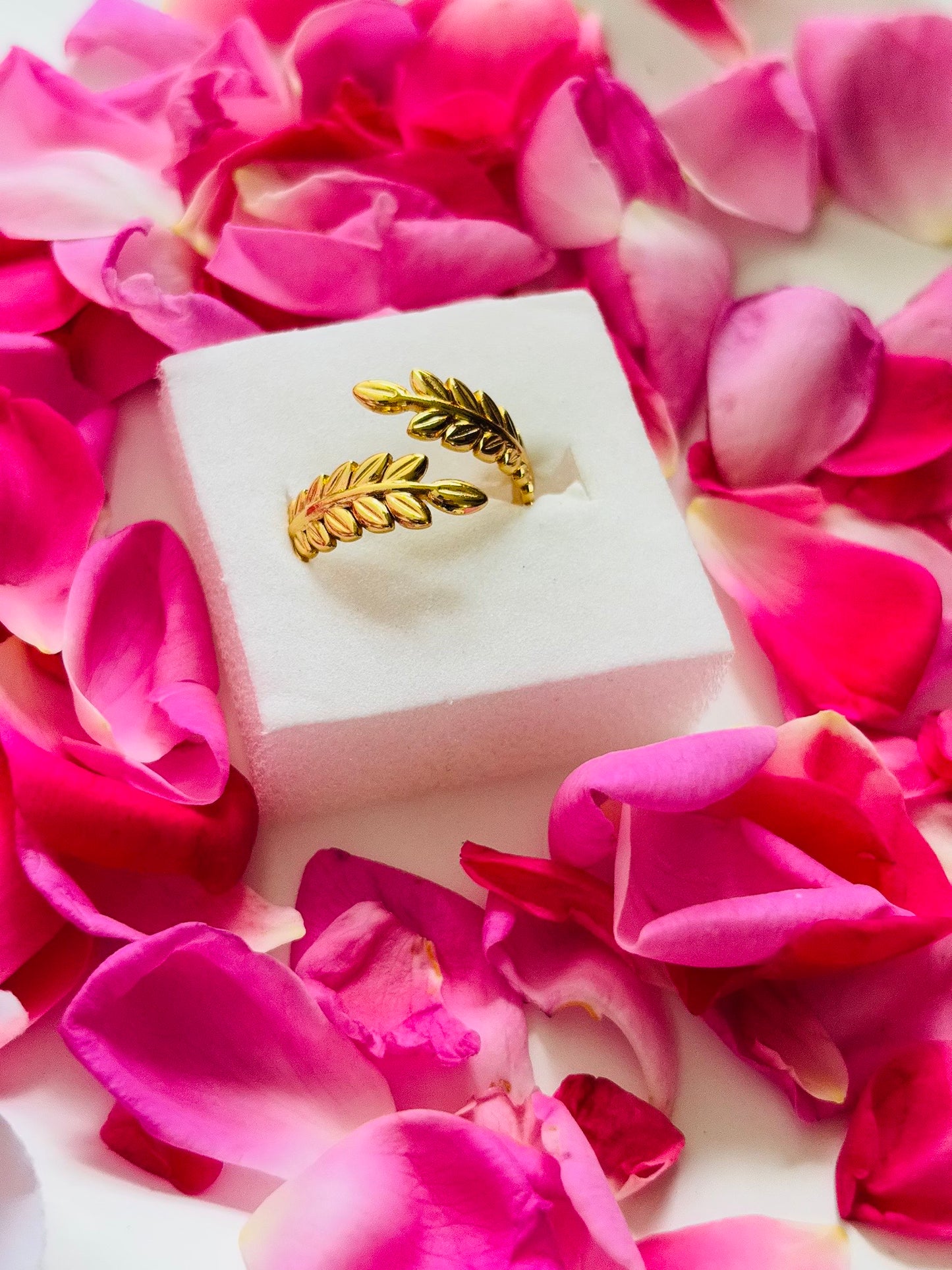 AIlaura Double Leaf Adjustable Ring