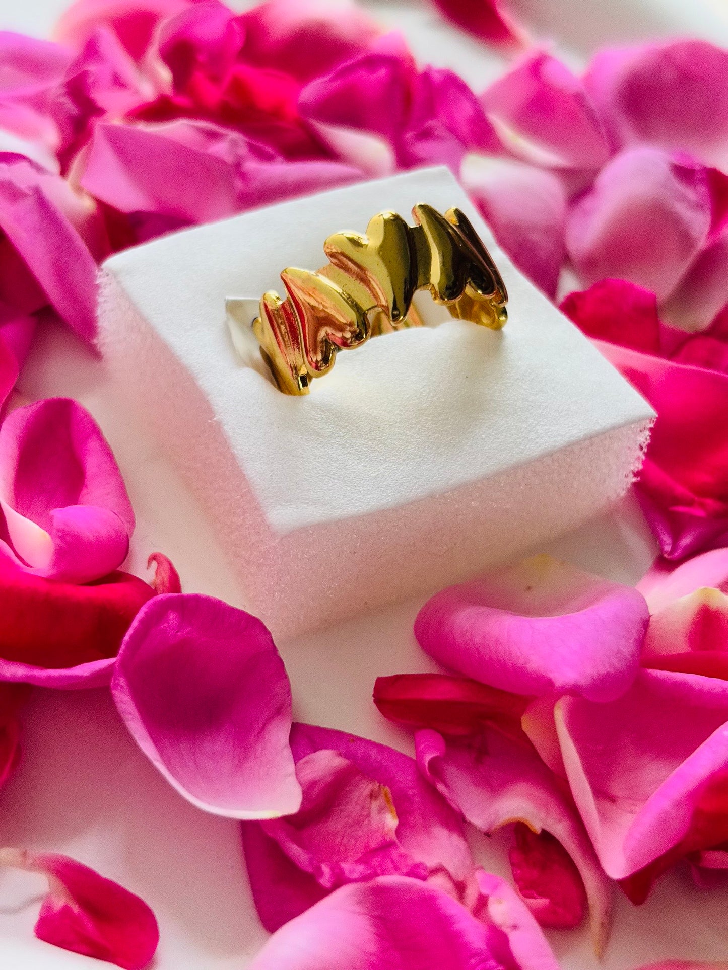 AIlaura Heart Line Adjustable Ring