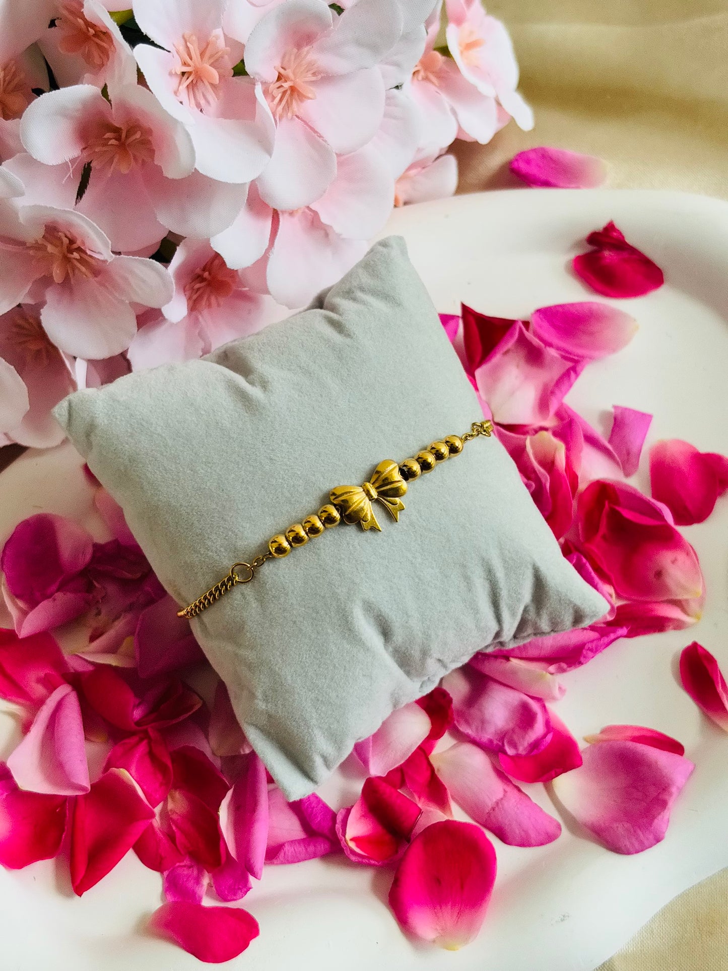 AIlaura Golden Bow Charm Bracelet