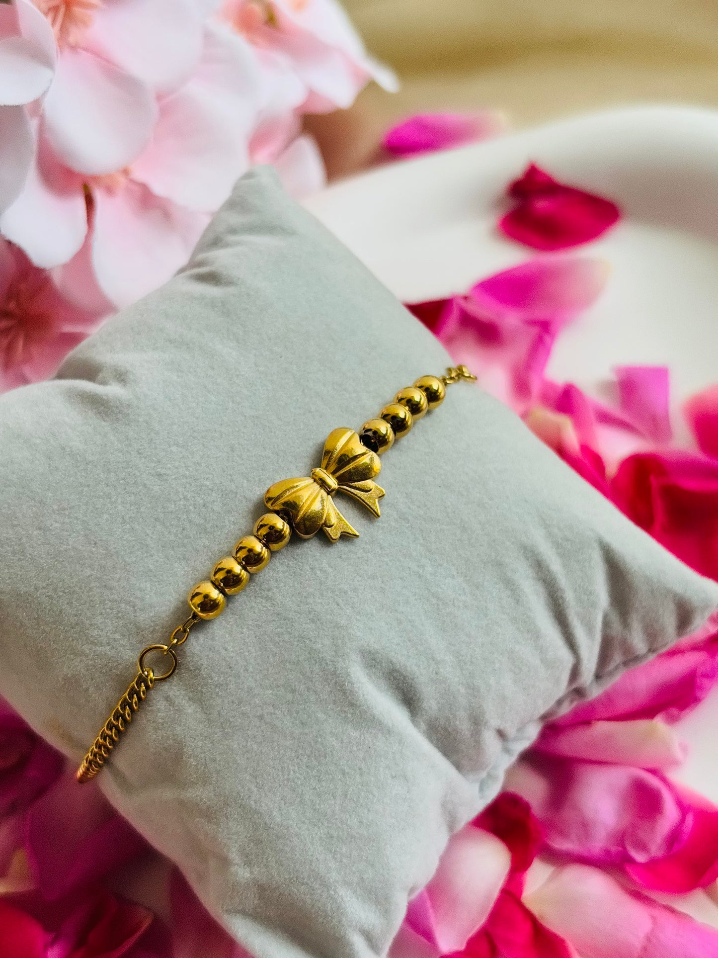 AIlaura Golden Bow Charm Bracelet