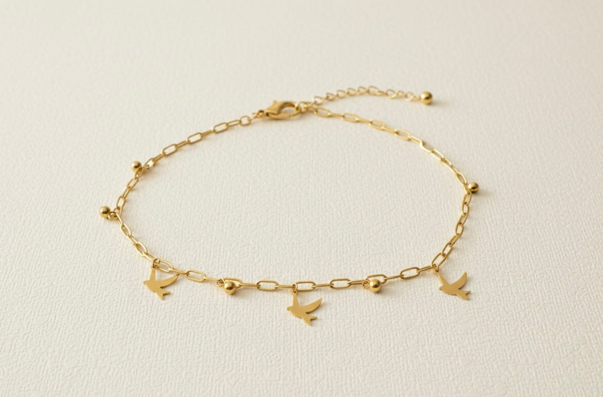 Ailaura Free flight Gold Bracelet
