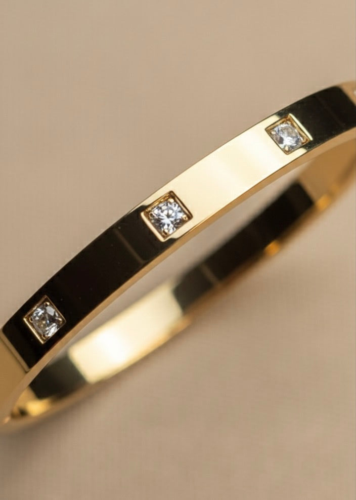 Ailaura Lumiere Bangle- Adjustable