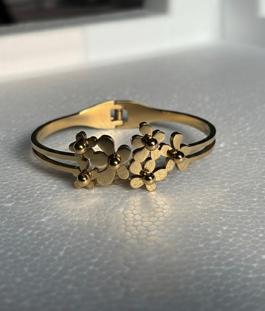 Ailaura Fleure Bloom Bangle- Adjustable